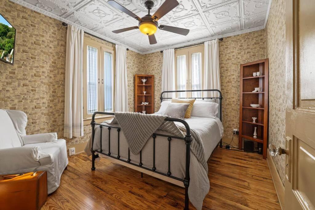 Charming Victorian Home - 2 Minutes To Downtown Lancaster Luaran gambar