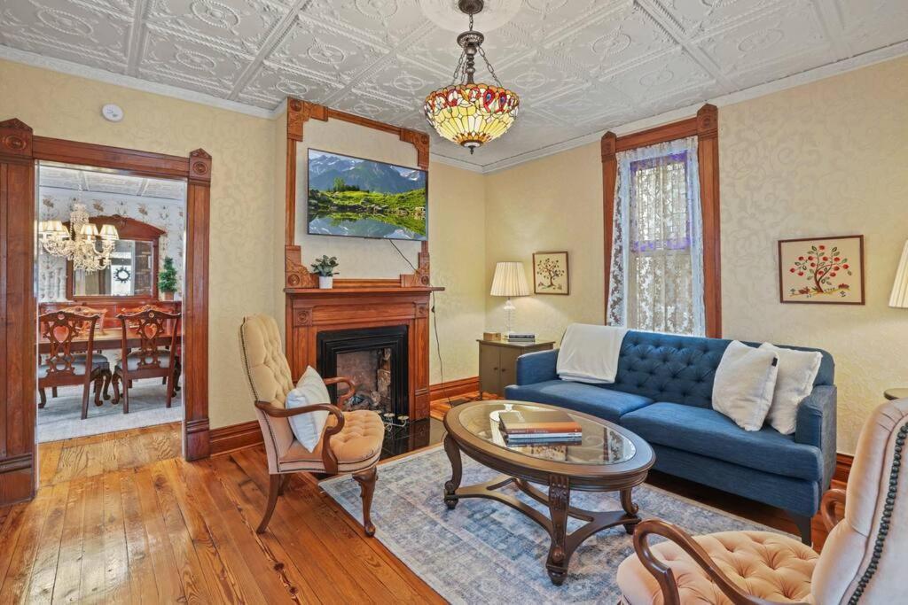 Charming Victorian Home - 2 Minutes To Downtown Lancaster Luaran gambar